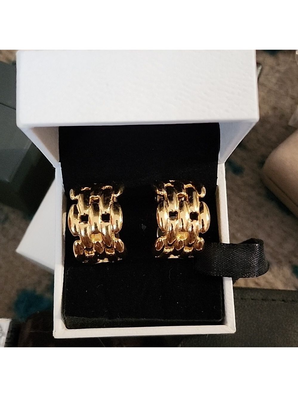 Christian Dior Vintage Signed Clip-on earrings